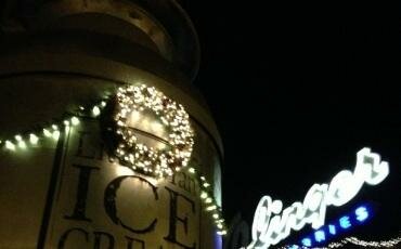 Best first date restaurants in Denver!